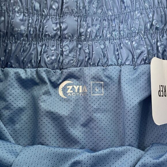 New Zyia Active Shorts, Large, Blue, Drawstring, 2” Inseam, Running, Water Drops - Picture 3 of 11